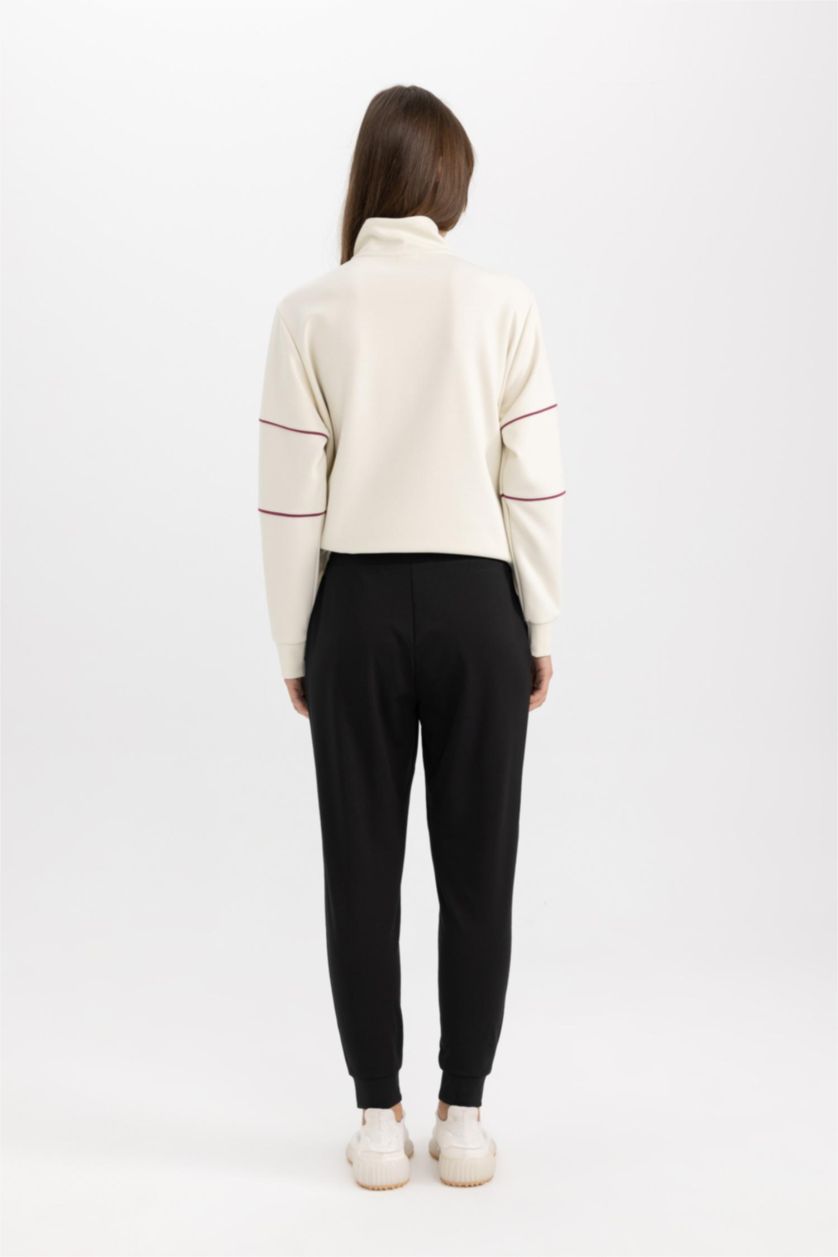 WOMAN Black DeFactoFit Standard Fit Chino Short Ankle Length Sweatpants