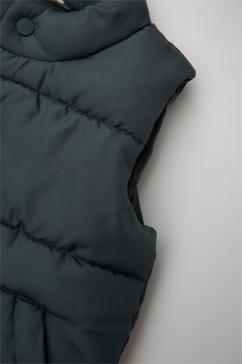 Erkek Bebek Gri Erkek Bebek Dik Yaka Su Geçirmez Kumaş Çıtçıtlı Şişme Yelek