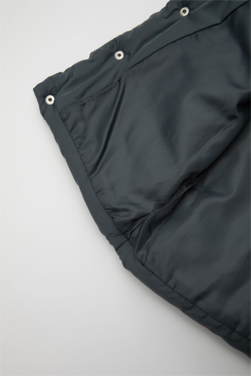 Erkek Bebek Gri Erkek Bebek Dik Yaka Su Geçirmez Kumaş Çıtçıtlı Şişme Yelek