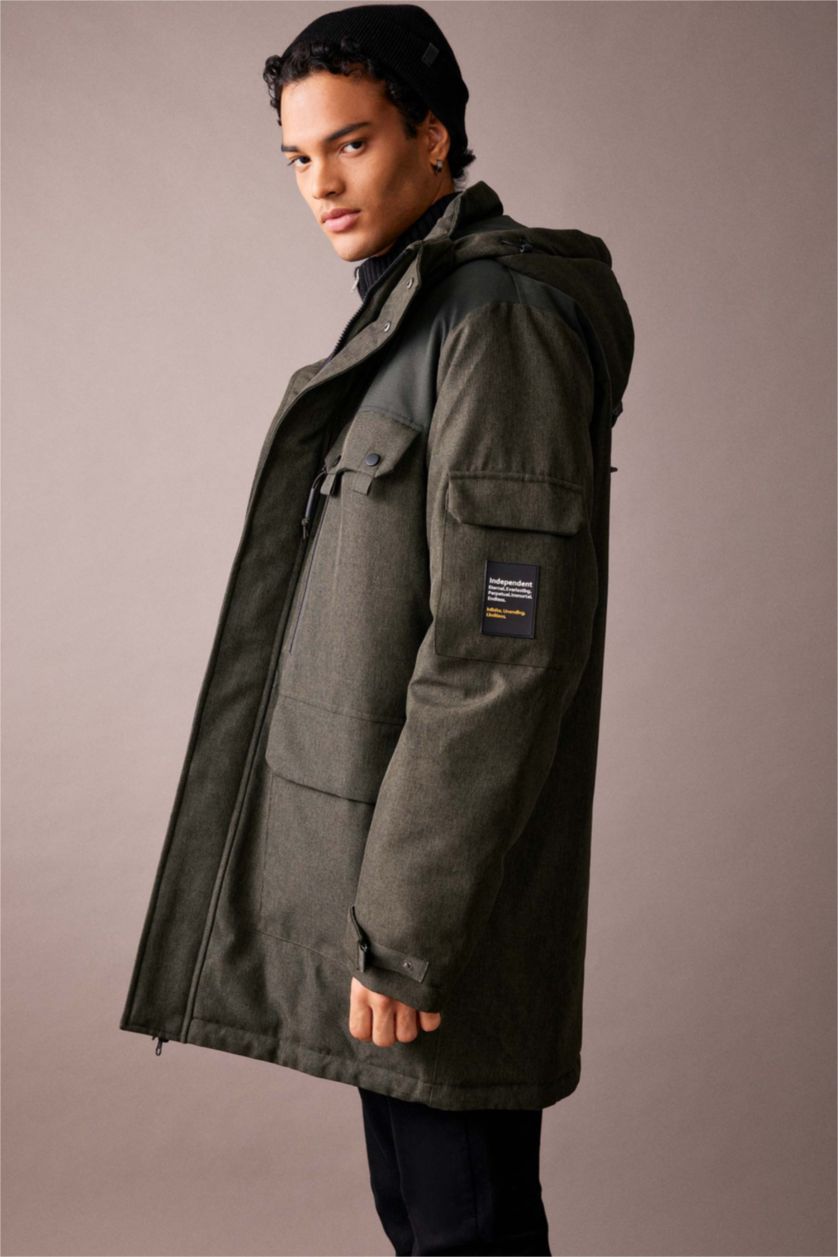 Мужчины Хаки Куртка водоотталкивающая со съемным капюшоном