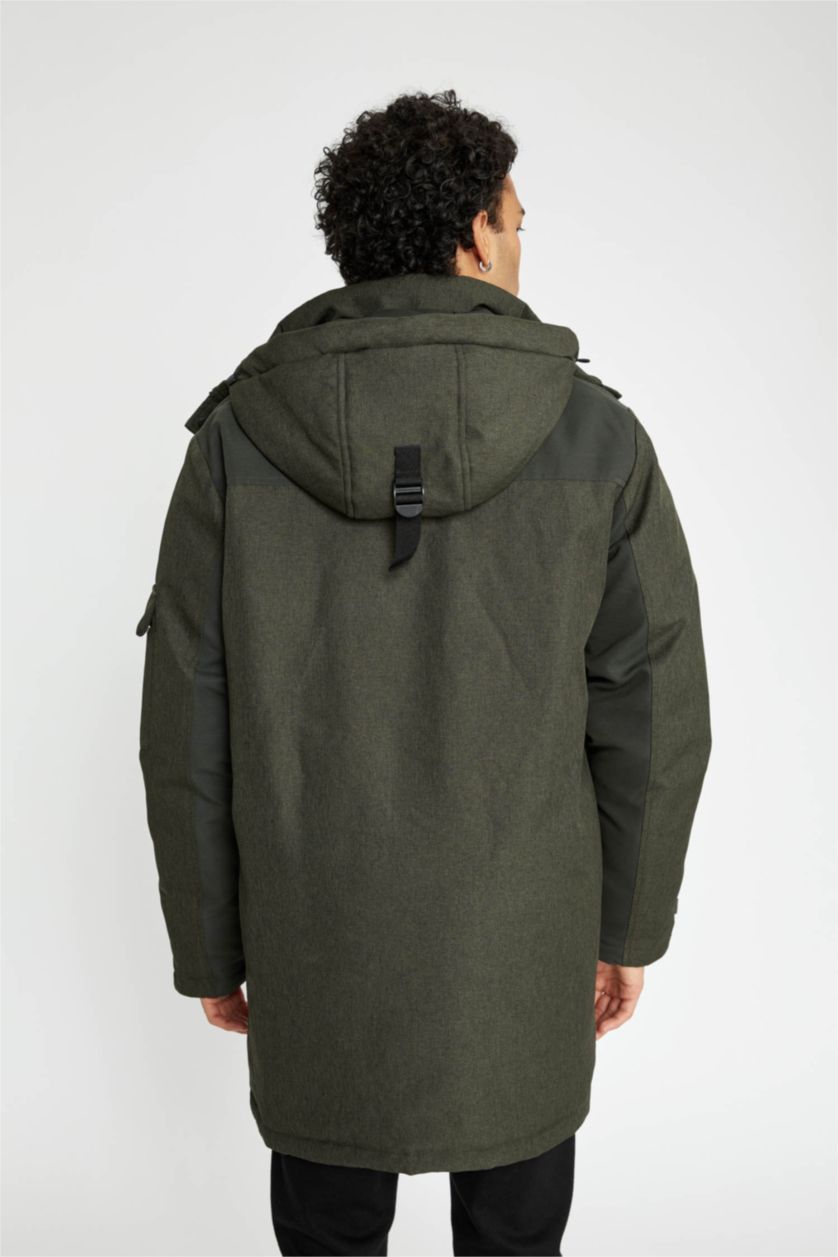 Мужчины Хаки Куртка водоотталкивающая со съемным капюшоном