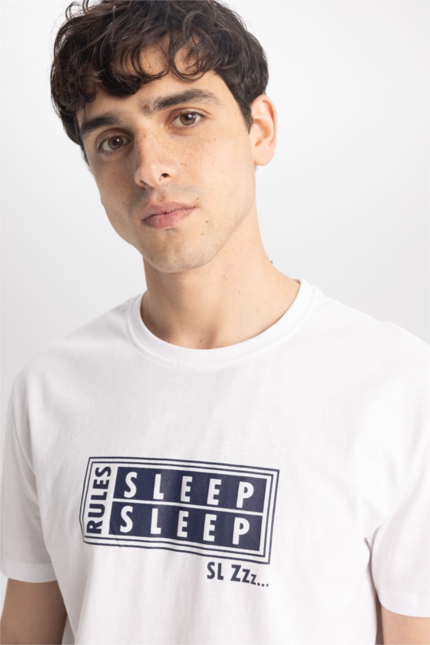 رجال أبيض طقم بقصة عادية بأكمام قصيرة - قطعتين