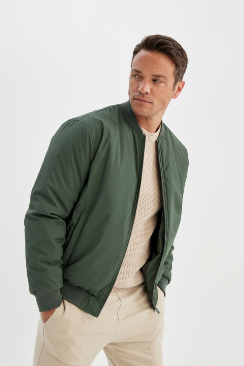 Erkek Koyu Haki Su İtici Slim Fit Dar Kesim Kolej Yaka Fermuarlı Astarlı Bomber Mevsimlik Mont