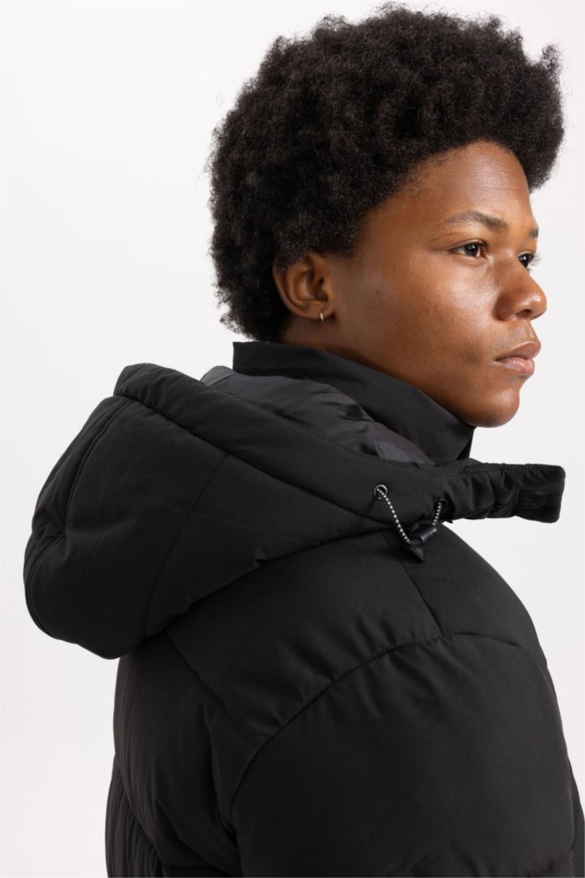 MAN Black DeFactoFit Waterproof Slim Fit Hooded Puffer Jacket