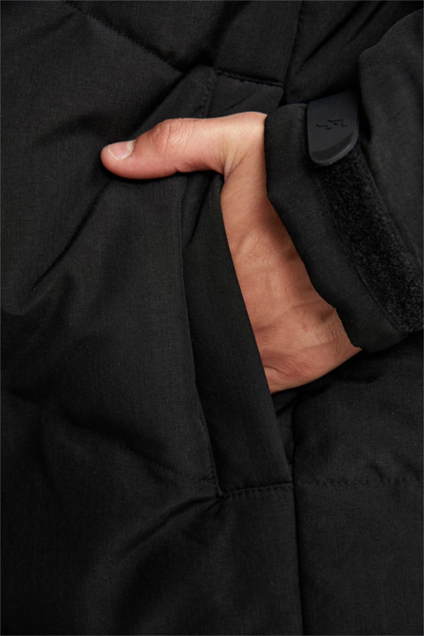 MAN Black DeFactoFit Water Repellent Slim Fit Hooded Puffer Jacket