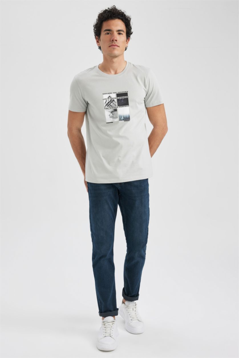 MAN Light Grey Slim Fit Crew Neck Printed T-Shirt