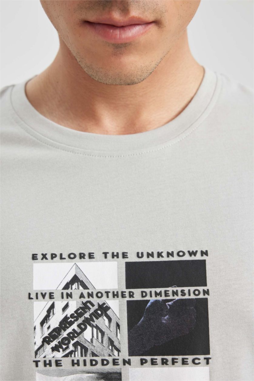 MAN Light Grey Slim Fit Crew Neck Printed T-Shirt