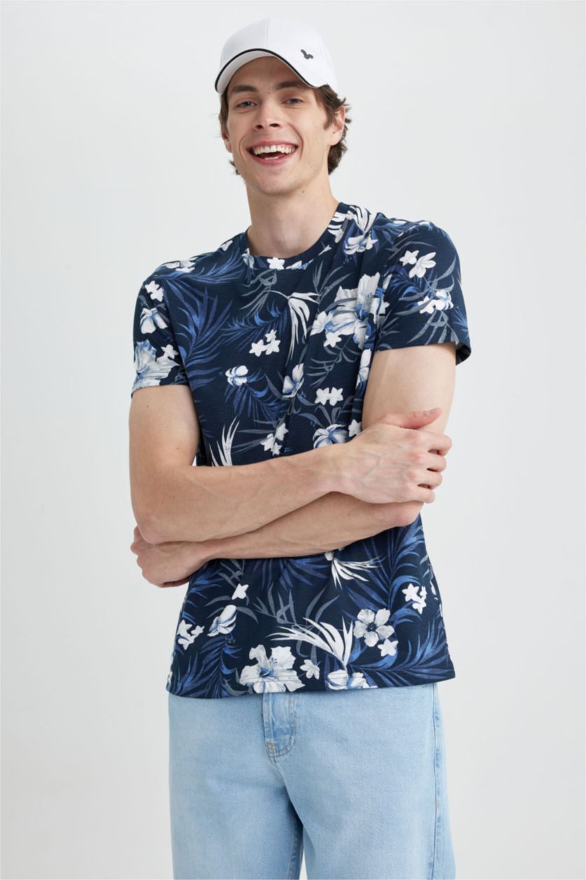 Erkek Lacivert Slım Fıt Bisiklet Yaka Desenli Kısa Kollu Tişört