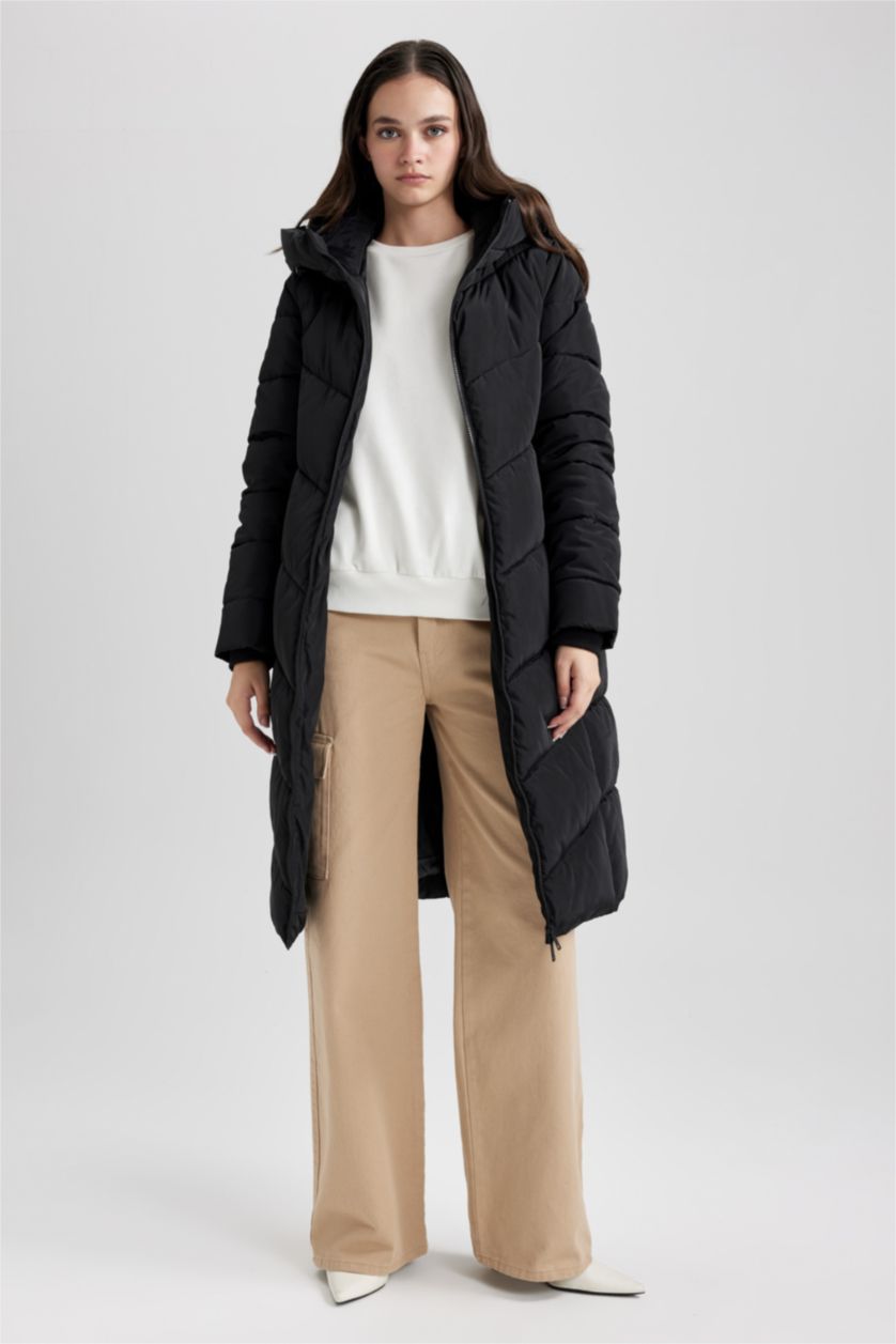 WOMAN Black Waterproof Regular Fit Hooded Puffer Long Jacket