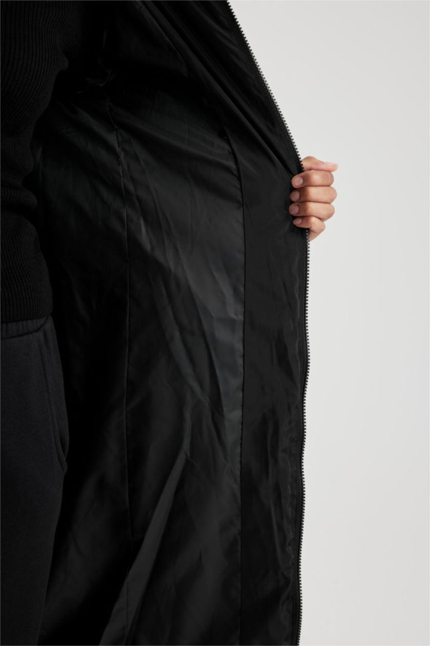 WOMAN Black Waterproof Regular Fit Hooded Puffer Long Jacket