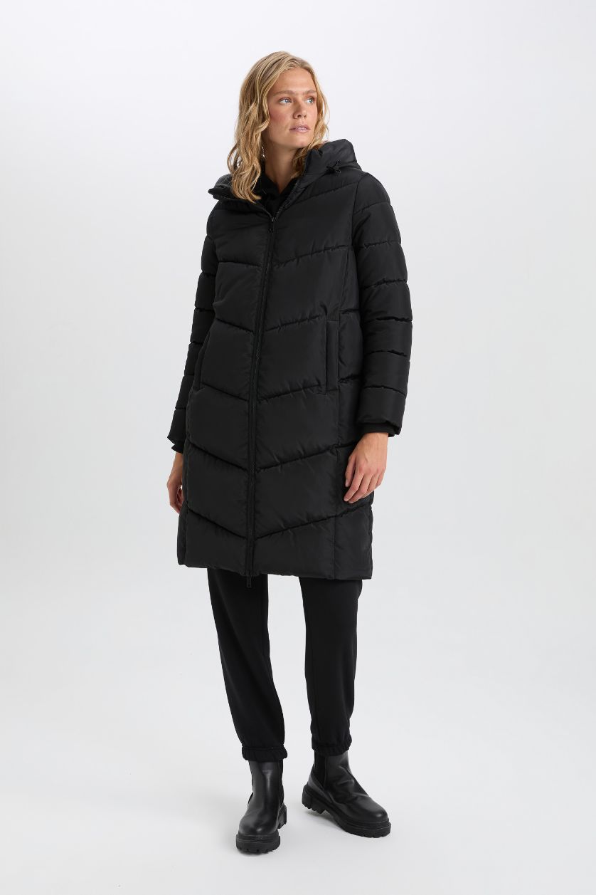 Kadın Siyah Su Geçirmez Parka