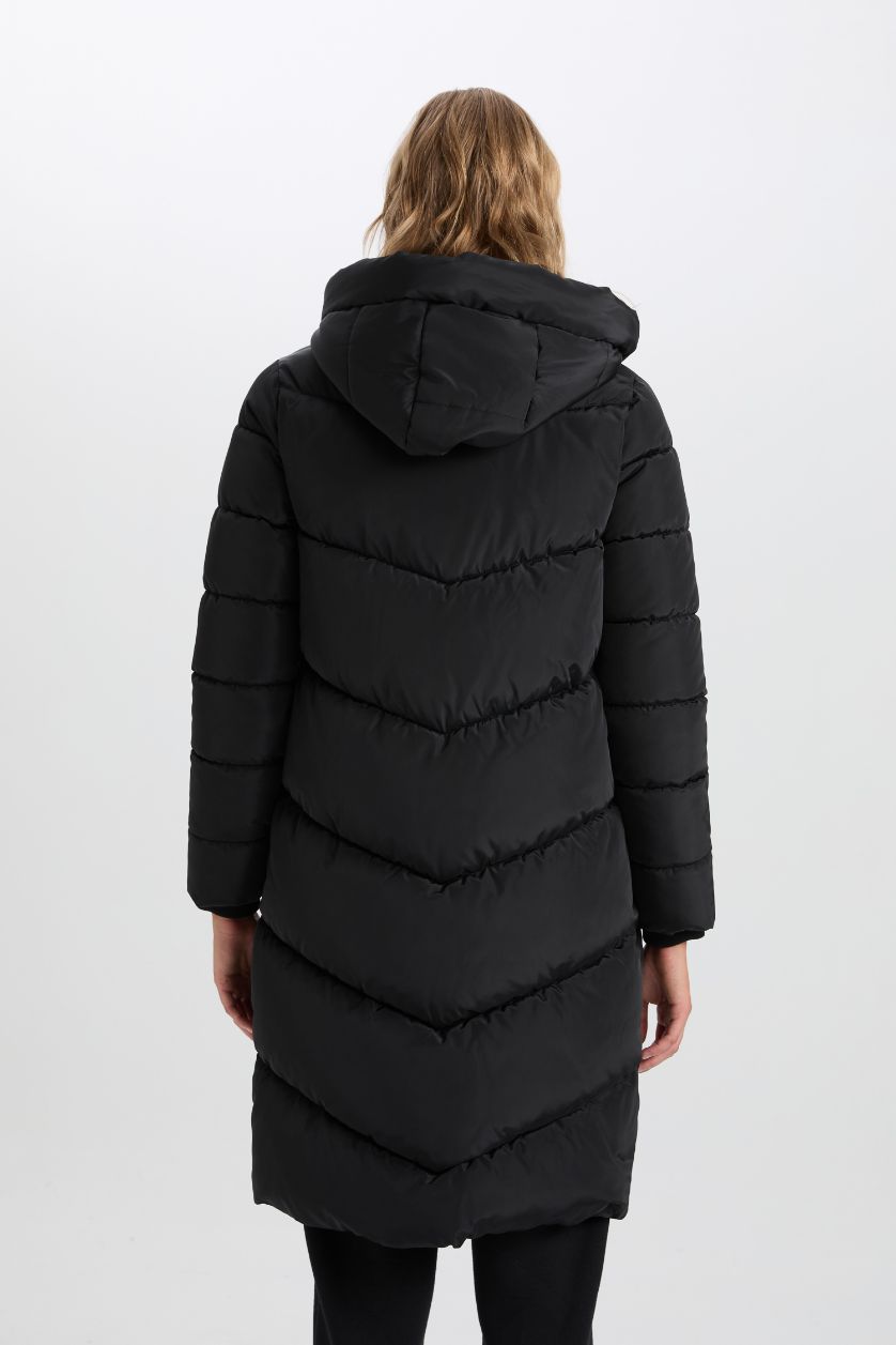 Kadın Siyah Su Geçirmez Parka