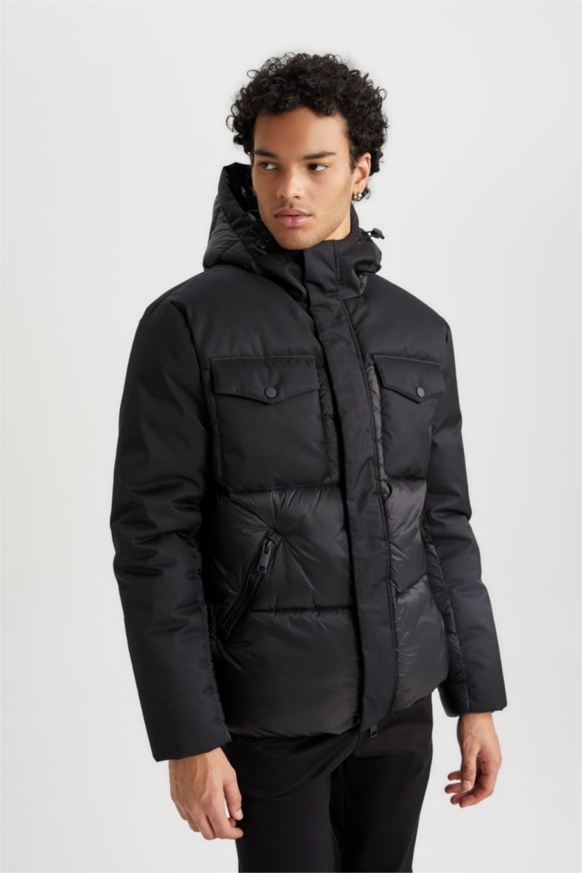 MAN Black Zipper Puffer Jacket