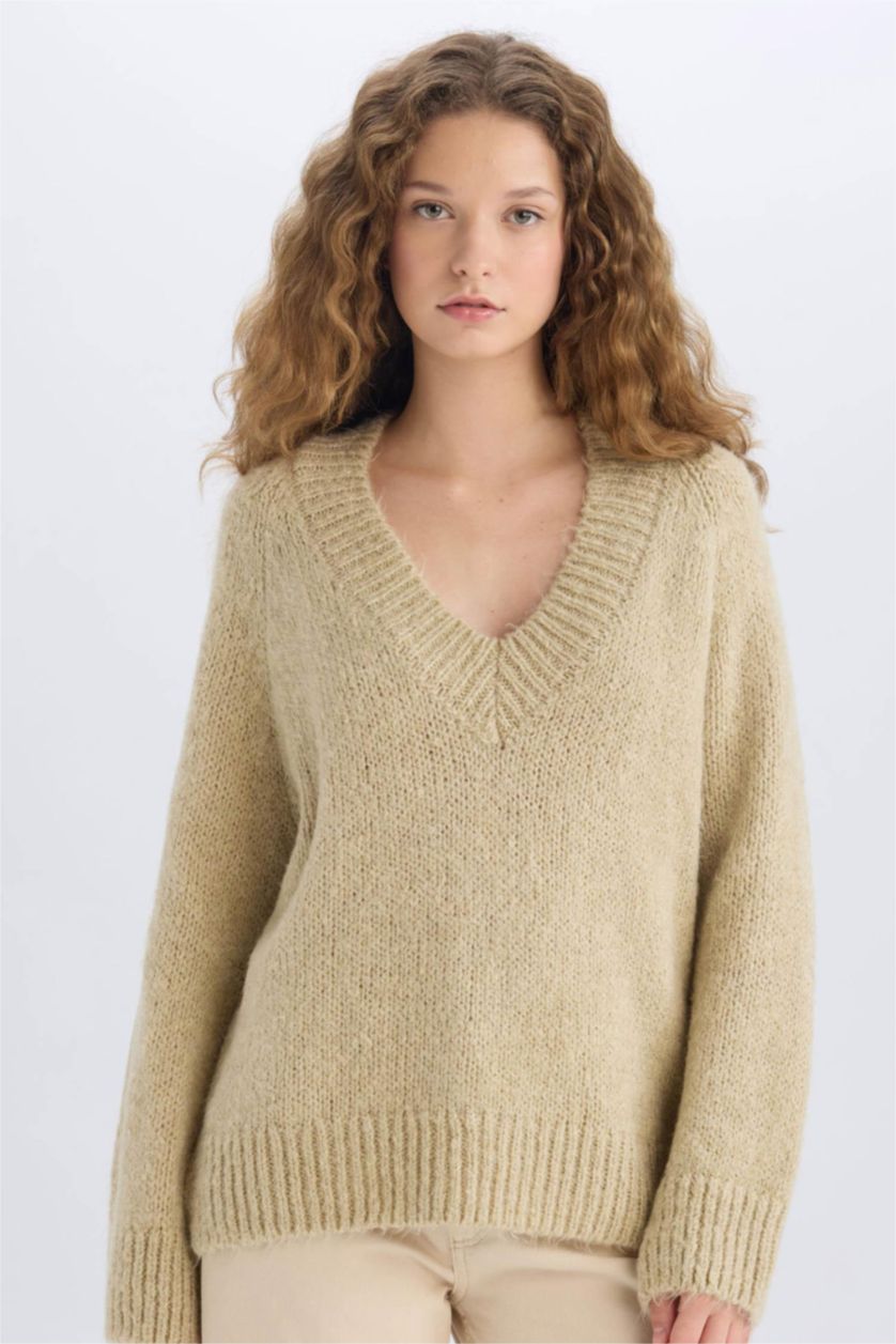 FEMME Beige Pull en Tricot Oversize à Col En V