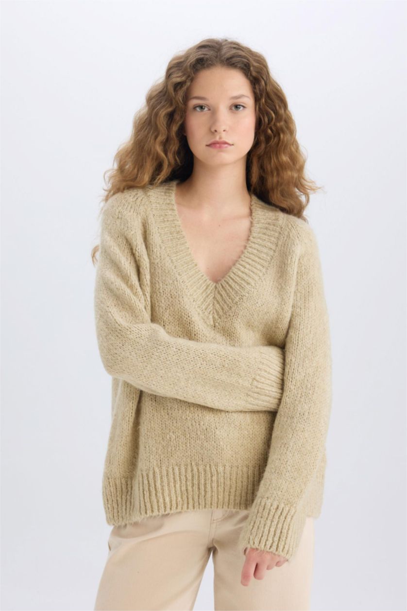 FEMME Beige Pull en Tricot Oversize à Col En V