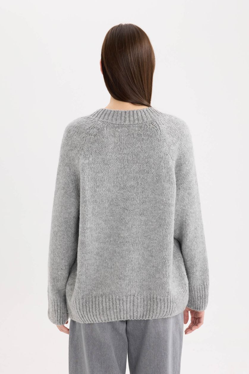 Kadın Gri Melanj Oversıze V Yaka Triko Kazak