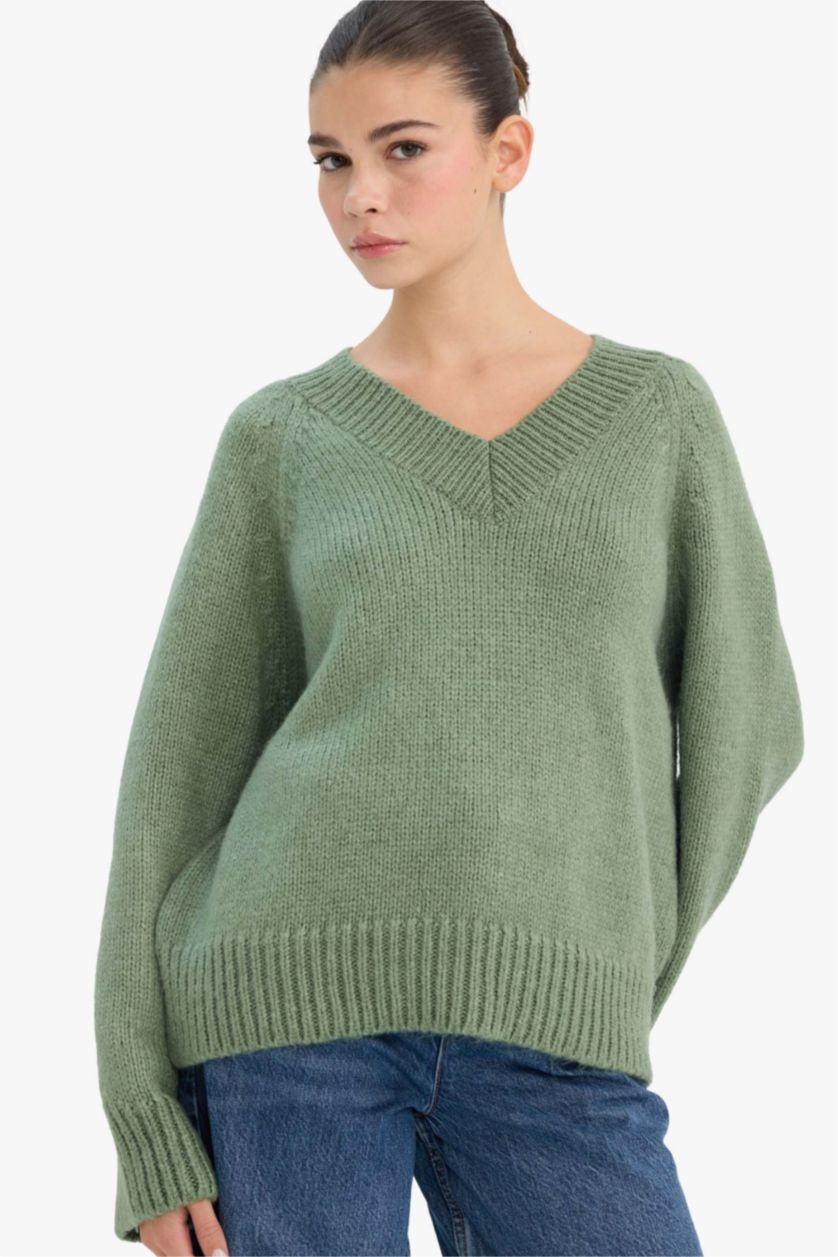 حريمي كاكي بلوفر اوفر سايز بياقة V