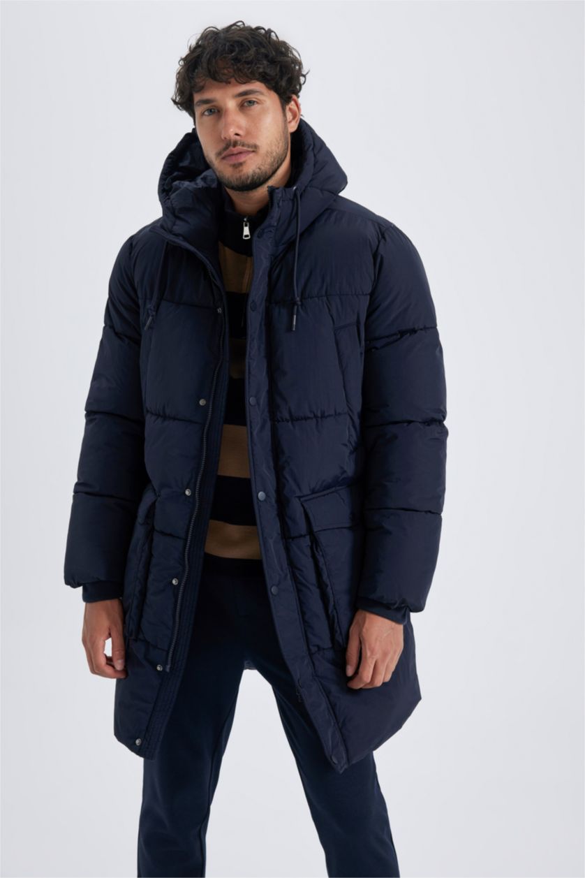 Man NAVY Regular Fit Hooded Lined Puffer Jacket