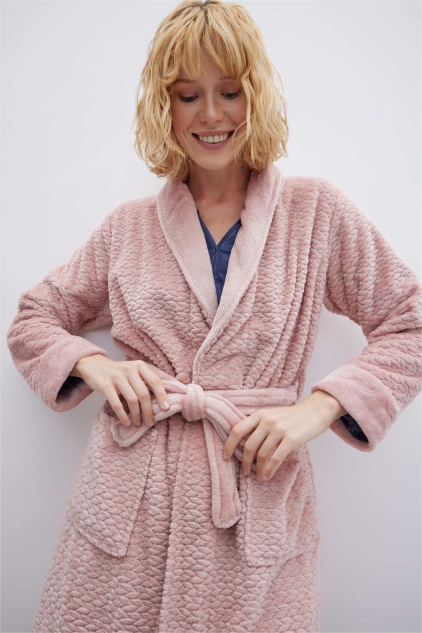 WOMAN Rose Fall in Love Regular Fit Welsoft Plush Long Robe