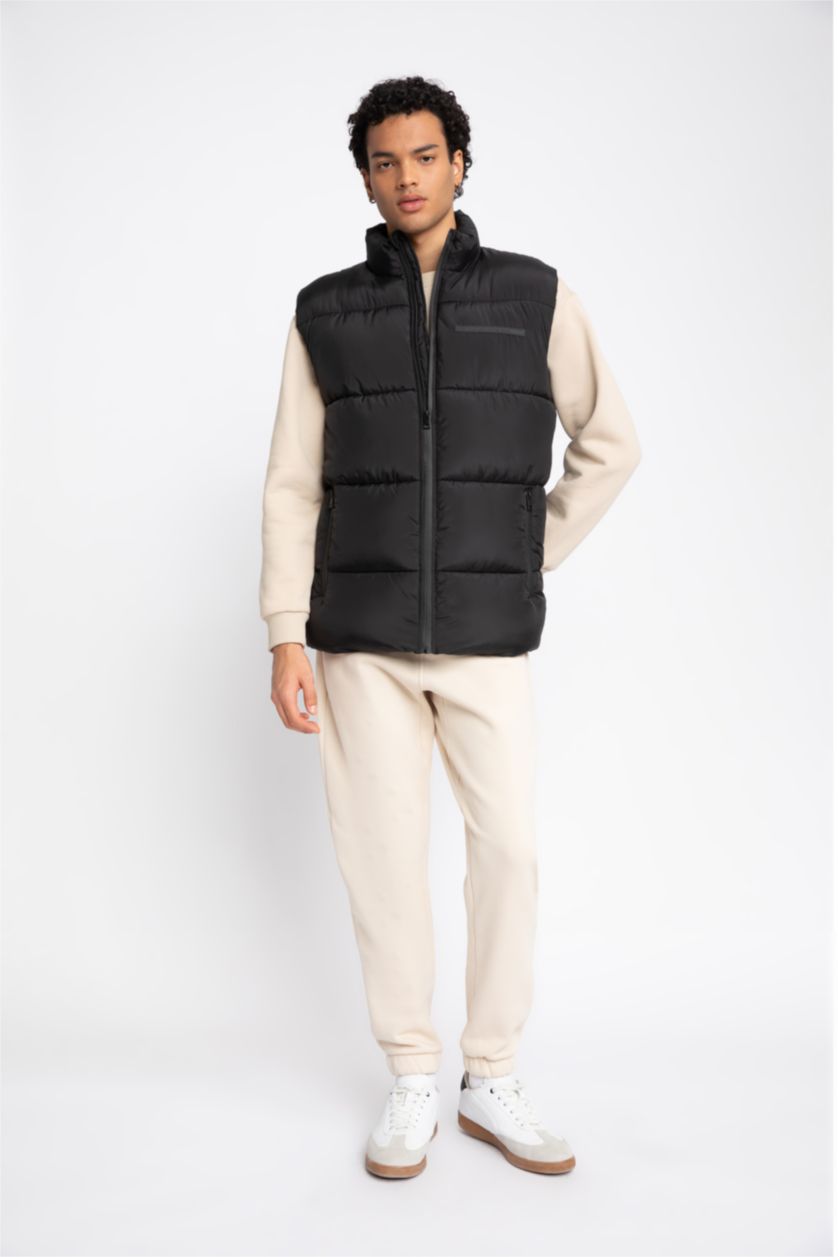 Erkek Siyah Slım Fıt Dik Yaka Yelek