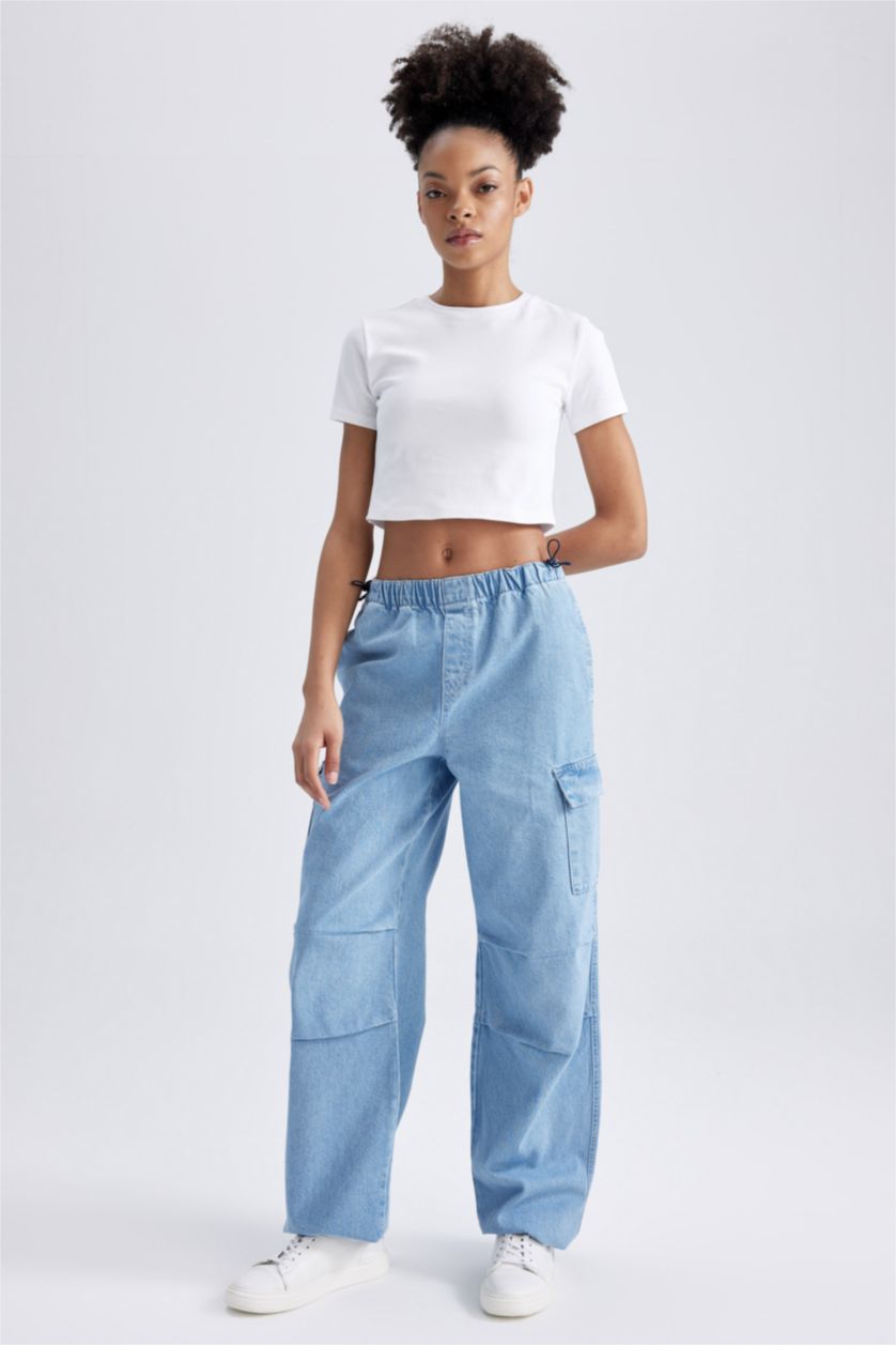 نساء أزرق فاتح بنطلون جينز باراشوت طول الكاحل