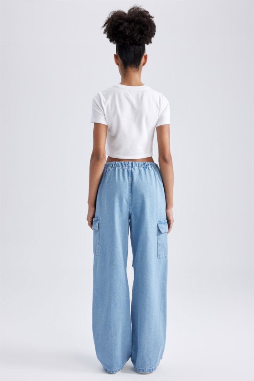 نساء أزرق فاتح بنطلون جينز باراشوت طول الكاحل