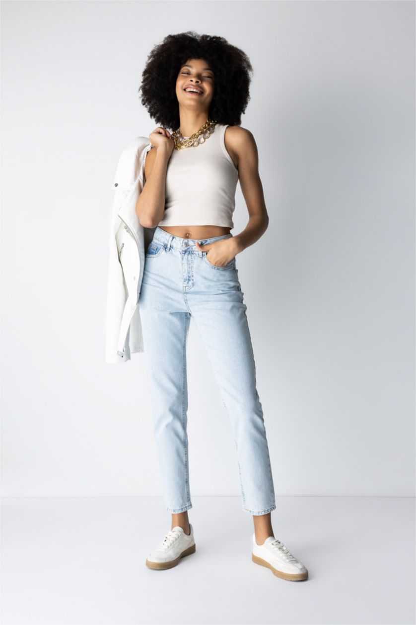 FEMME BLEU Clair Jean Coupe Mom