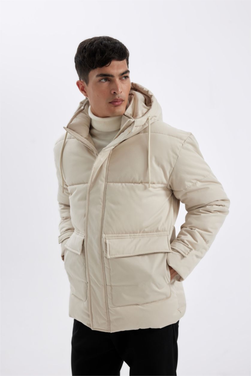 MAN White Slim Fit Hooded Zippered Double Pocket Puffer Jacket