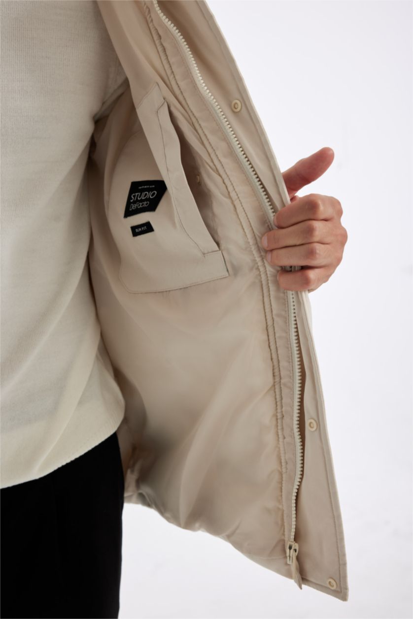 MAN White Slim Fit Hooded Zippered Double Pocket Puffer Jacket