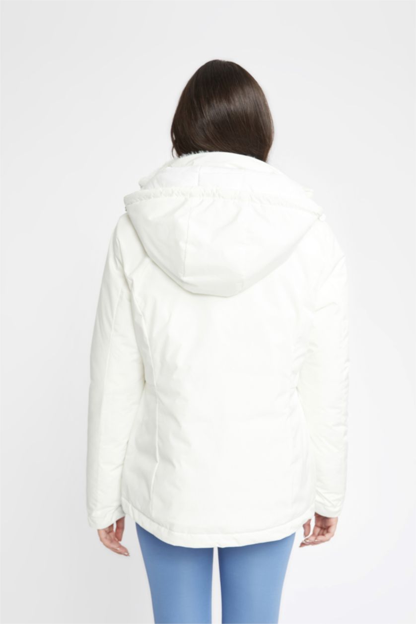 FEMME Blanc Zipper