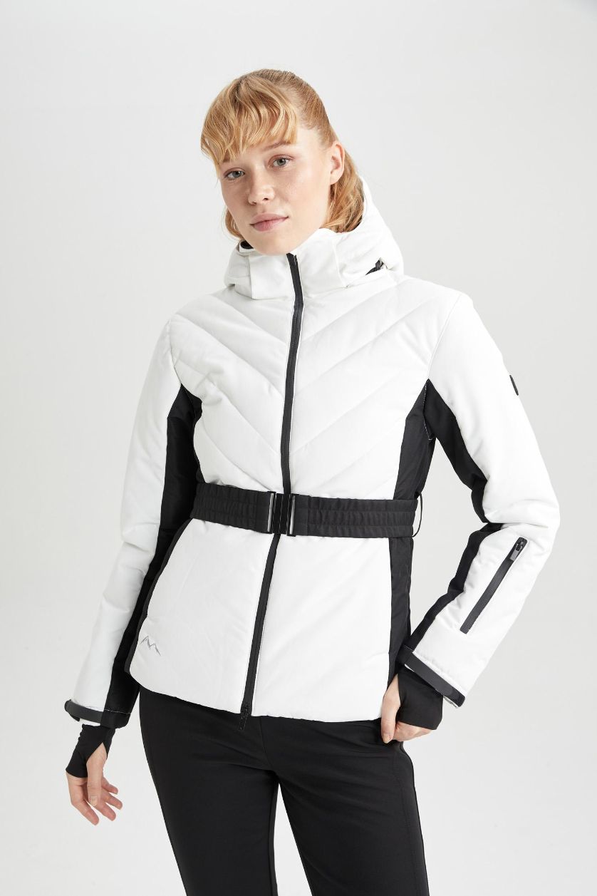 Woman White DeFactoFit Water Repellent Slim Fit Hooded Fleece Lined Ski Jacket