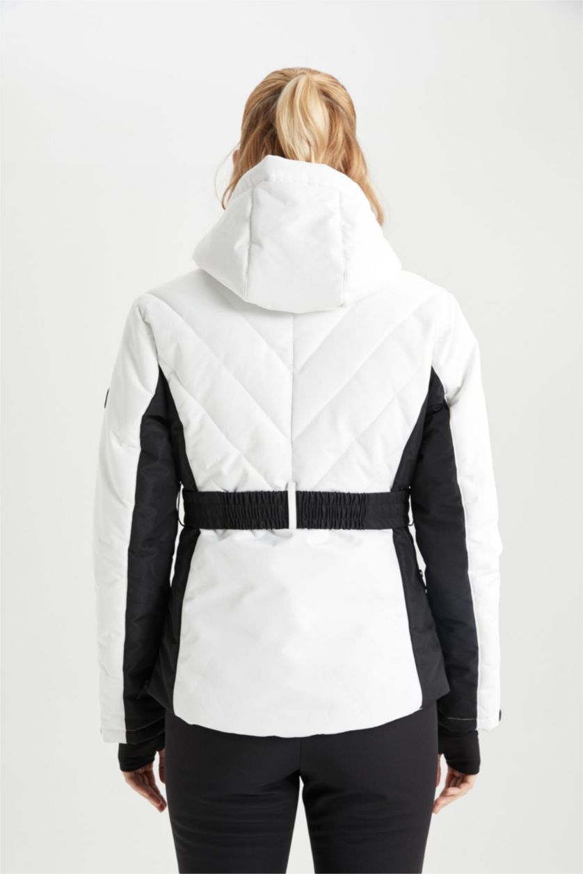 Woman White DeFactoFit Water Repellent Slim Fit Hooded Fleece Lined Ski Jacket