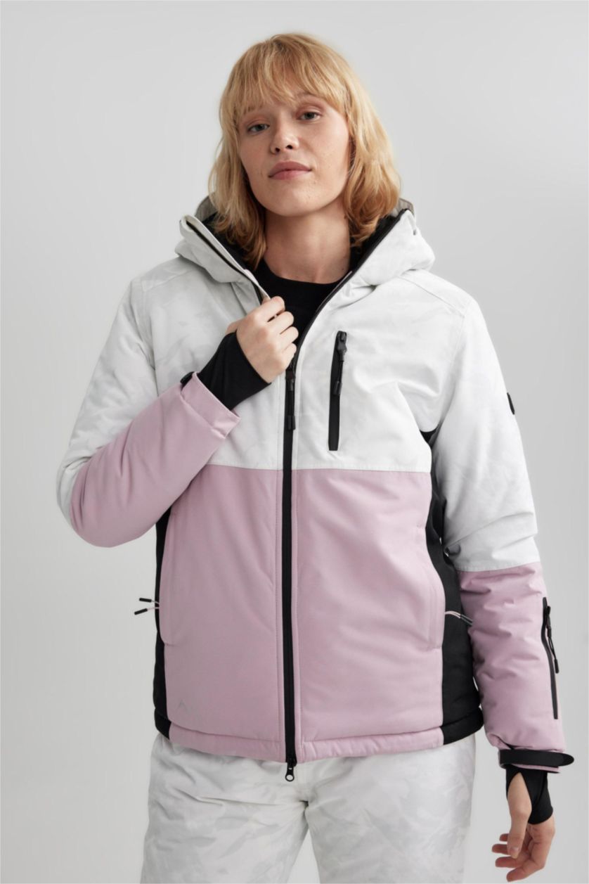 Kadın Pembe Kayak Montu Su İtici Renk Bloklu Çıkarılabilir Kapüşonlu Reflektörlü Polar Astarlı