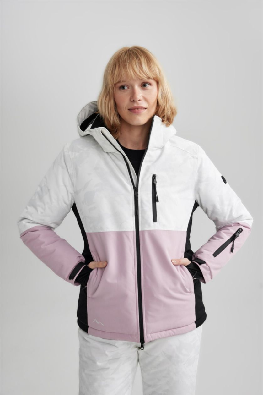 Kadın Pembe Kayak Montu Su İtici Renk Bloklu Çıkarılabilir Kapüşonlu Reflektörlü Polar Astarlı