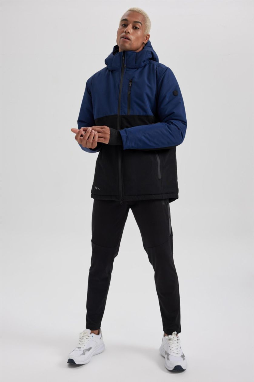 Мужчины Индиго Куртка водоотталкивающая утепленная ветрозащитная капюшоном, DeFactoFit