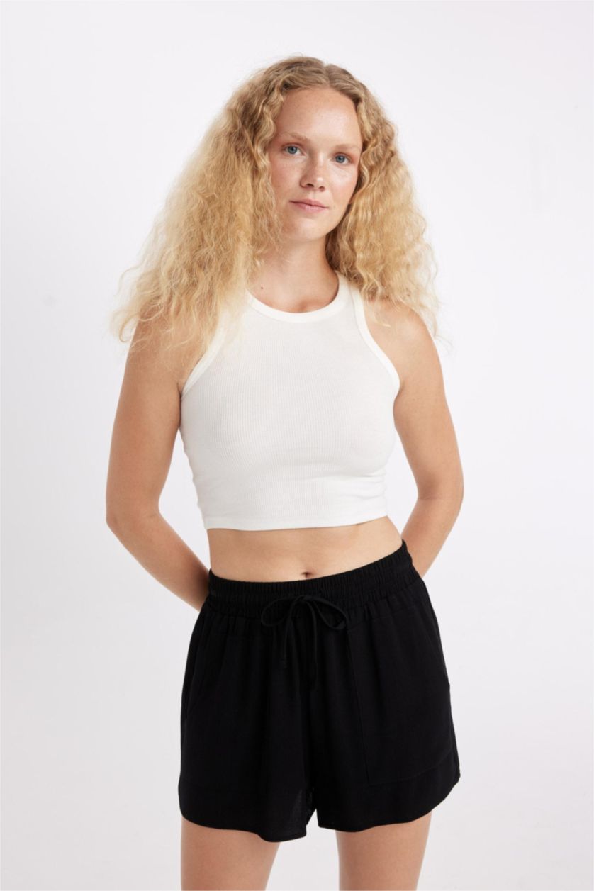 WOMAN Black Regular Fit Regular Waist Straight Leg Crinkle Shorts