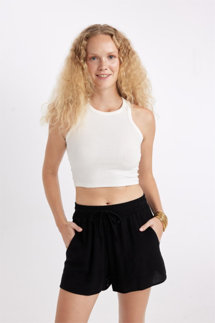 WOMAN Black Regular Fit Regular Waist Straight Leg Crinkle Shorts