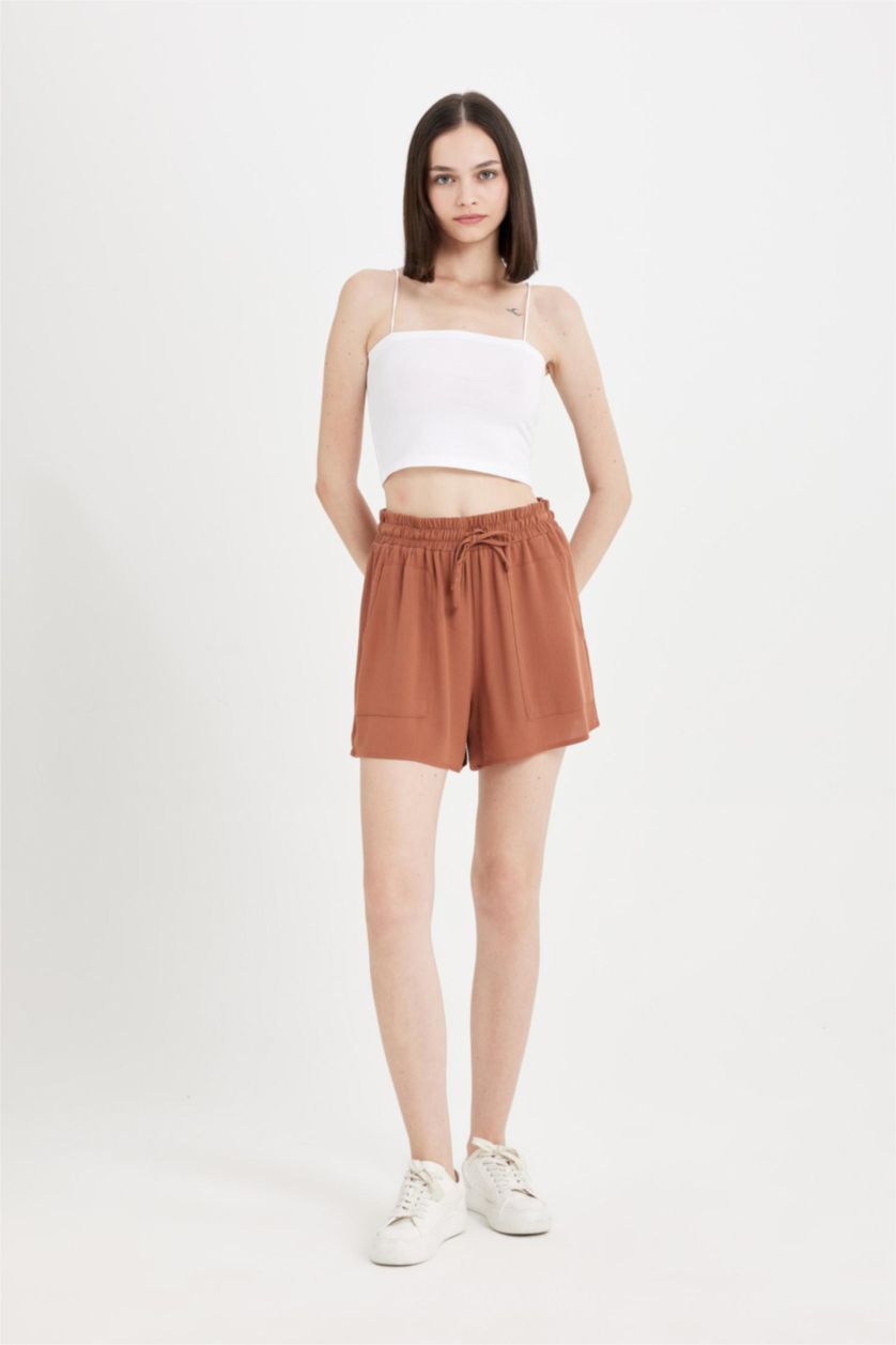 FEMME Marron Clair Short en viscose froissée taille normale à coupe régulière