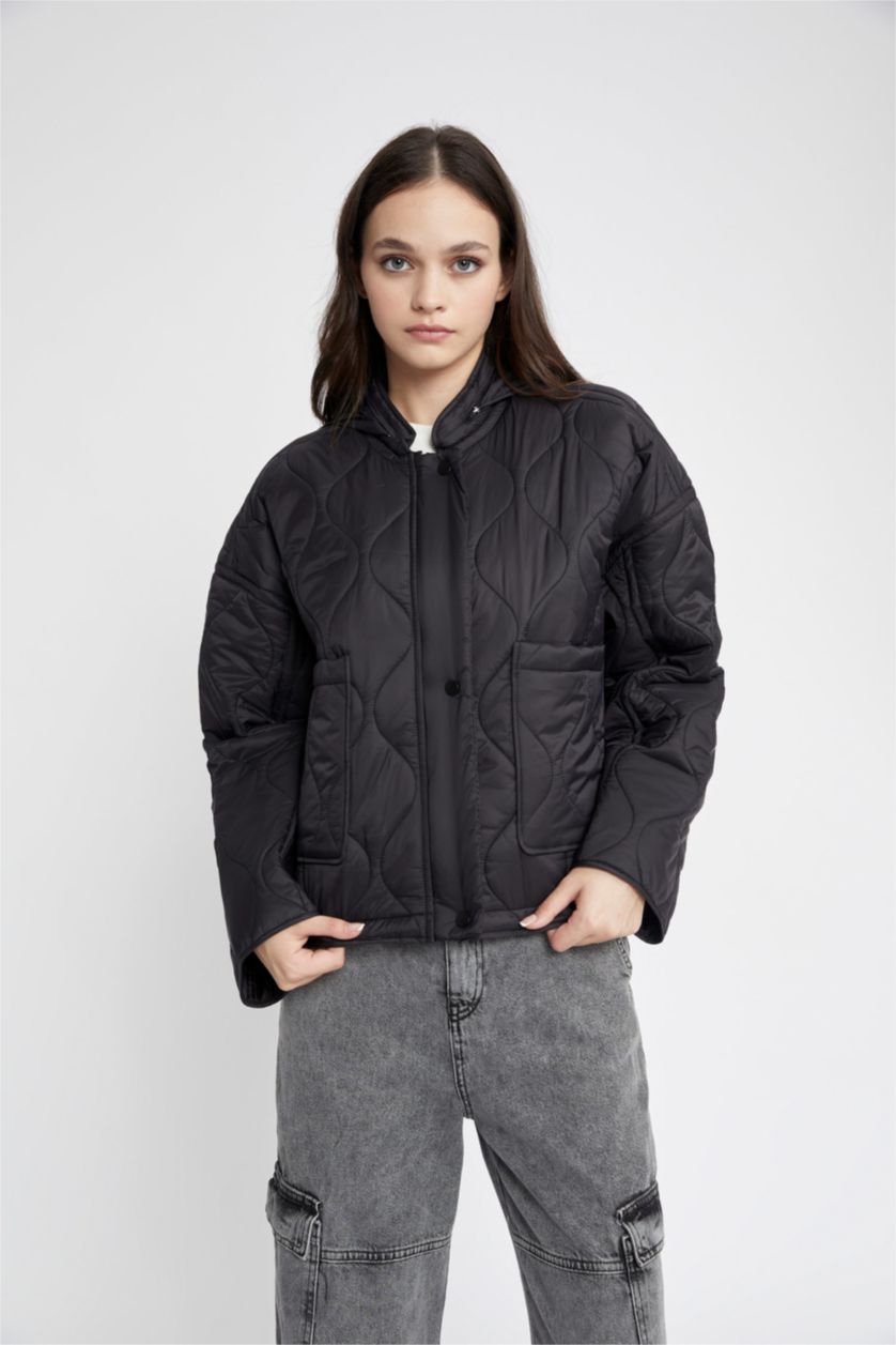 Женская Черный Куртка водоотталкивающая свободного кроя с капюшоном