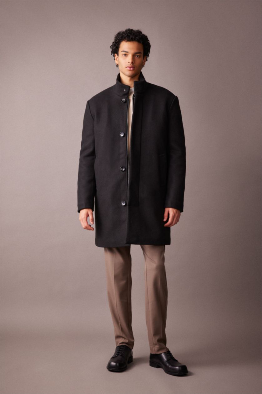 Erkek Siyah Erkek Siyah Regular Fit Dik Yaka Düğmeli Cepli Kaşe Kaban Parka