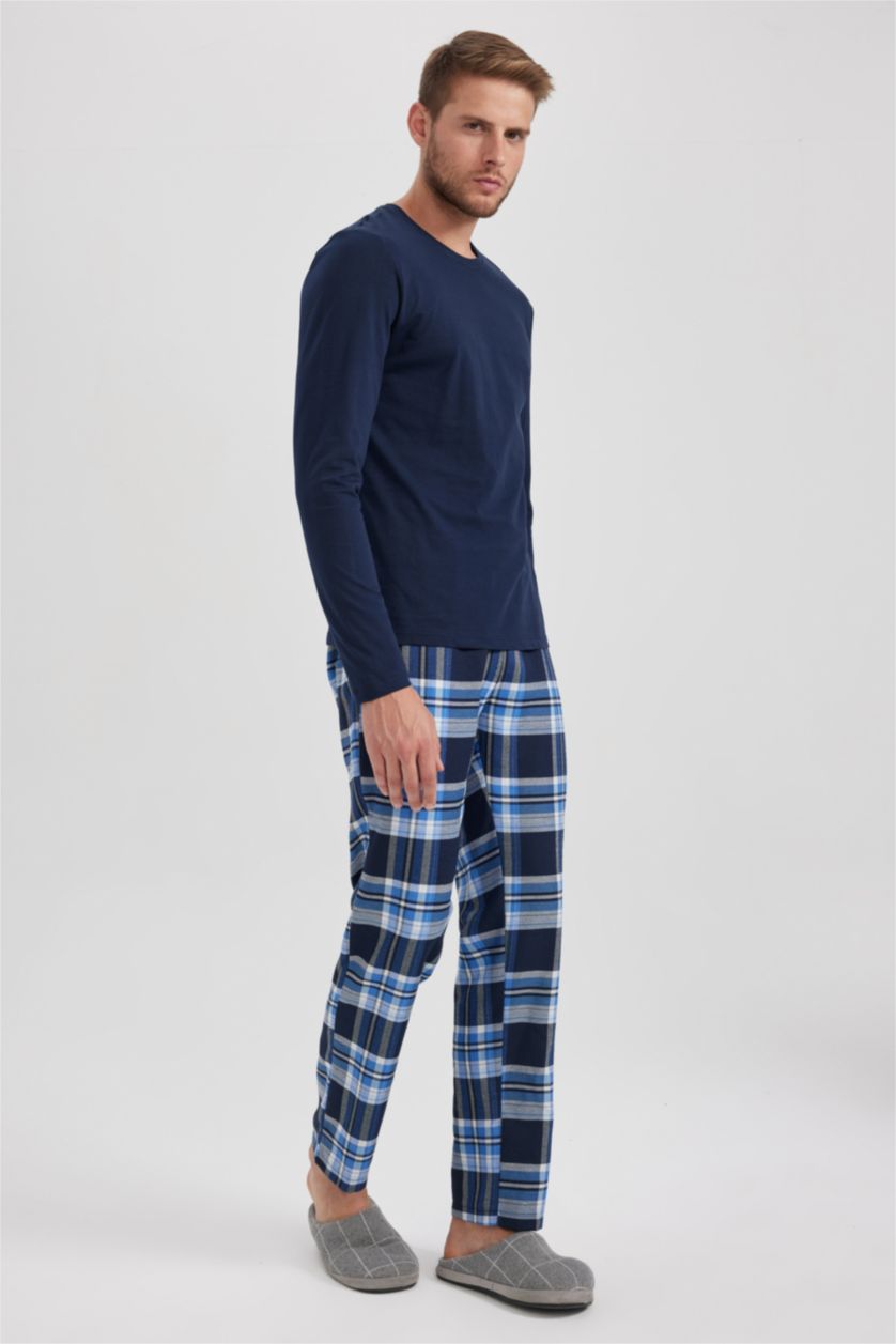 MAN NAVY Regular Fit With Pockets Flanel Bottom