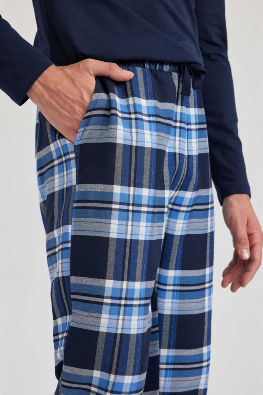MAN NAVY Regular Fit With Pockets Flanel Bottom