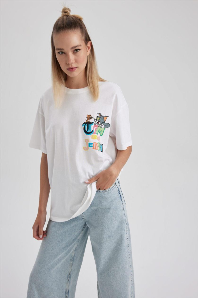 WOMAN White Oversize Fit Short Sleeve T-Shirt