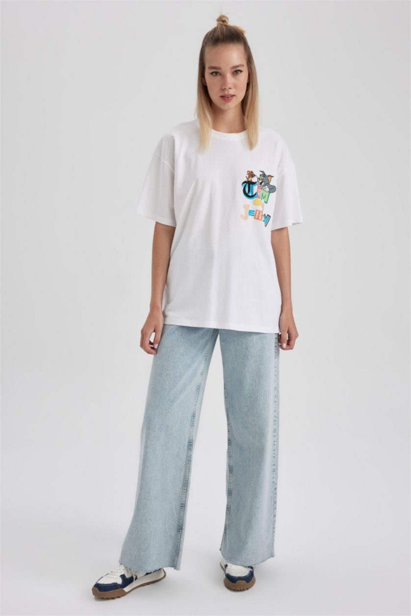 WOMAN White Oversize Fit Short Sleeve T-Shirt