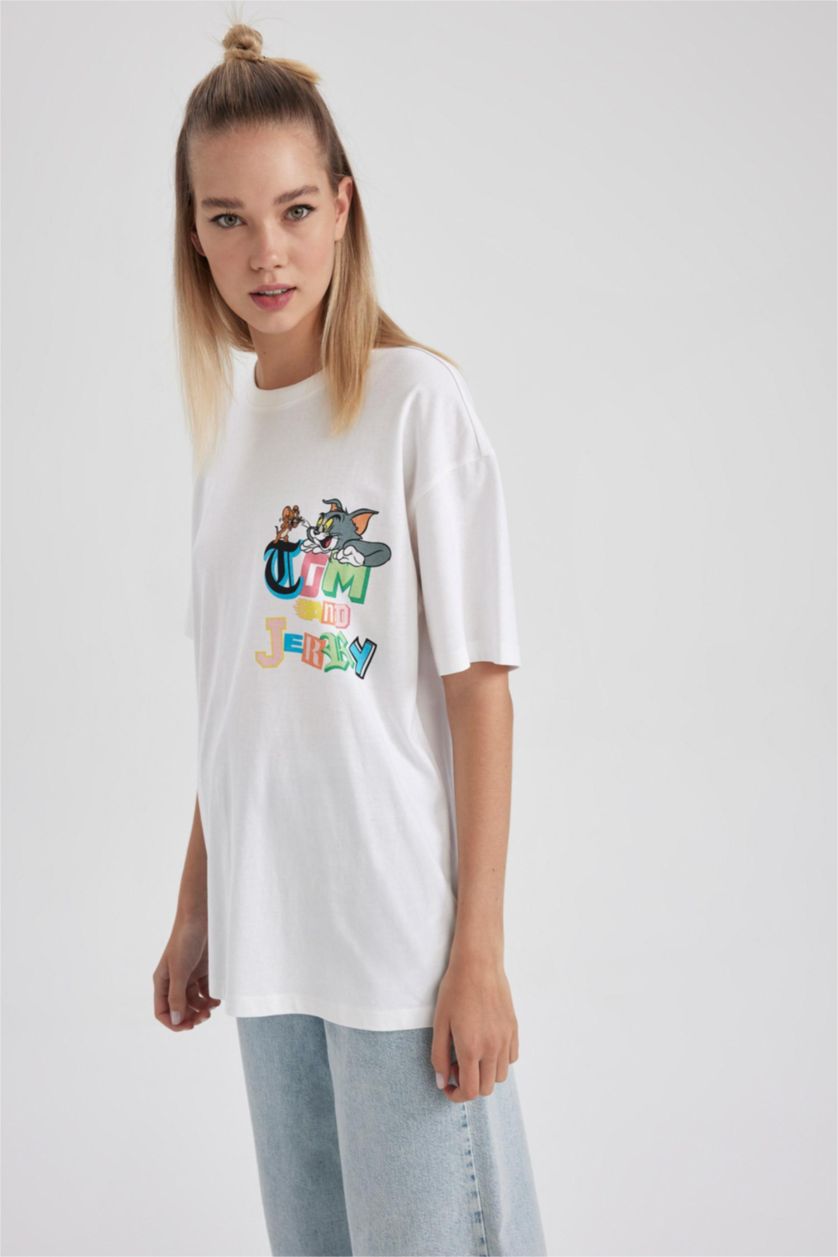 WOMAN White Oversize Fit Short Sleeve T-Shirt