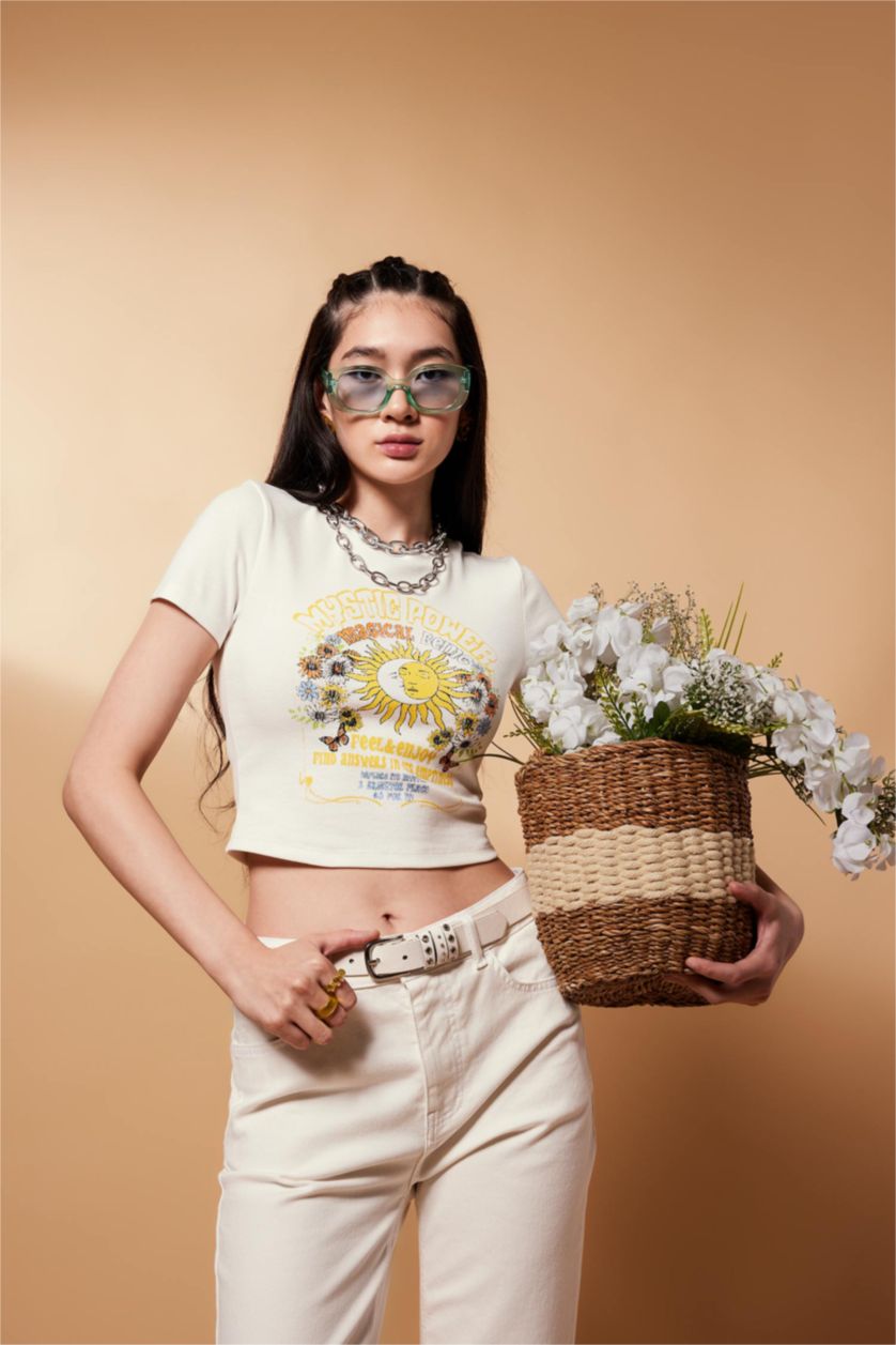 نساء اوف وايت تيشيرت قصير قصير الأكمام مطبوع