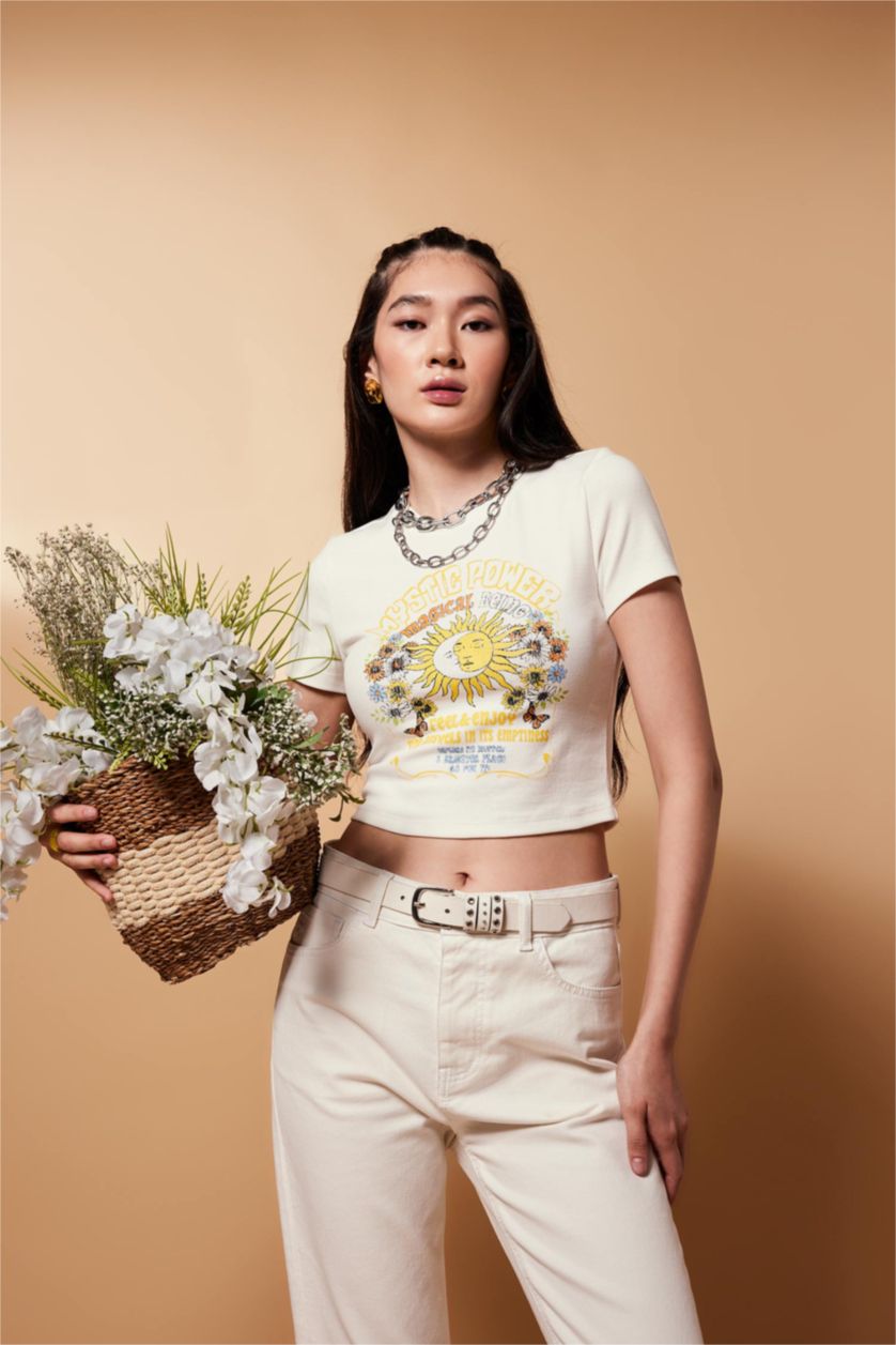 نساء اوف وايت تيشيرت قصير قصير الأكمام مطبوع