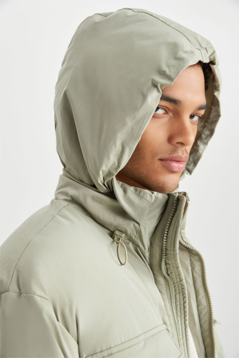 MAN Green Slim Fit Puffer Jacket