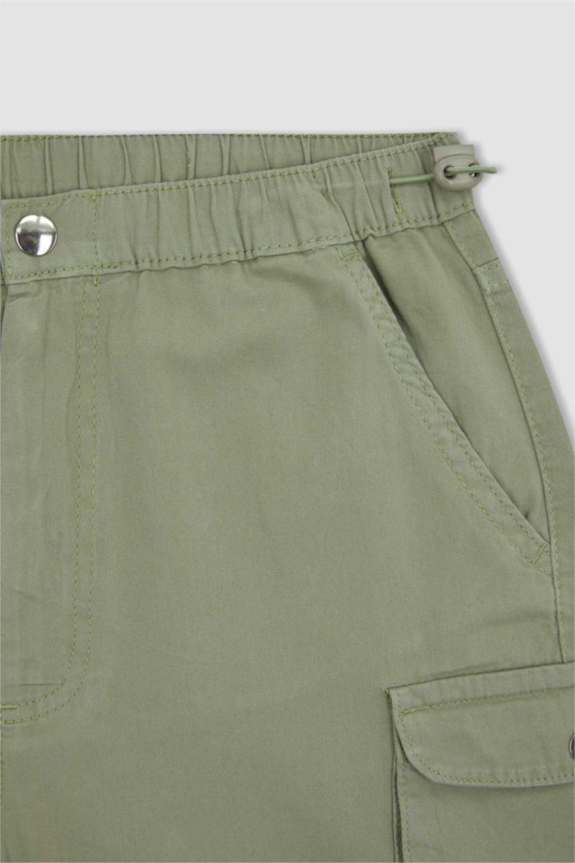 نساء أخضر بنطلون قطن بقصة عادية بخصر عادي