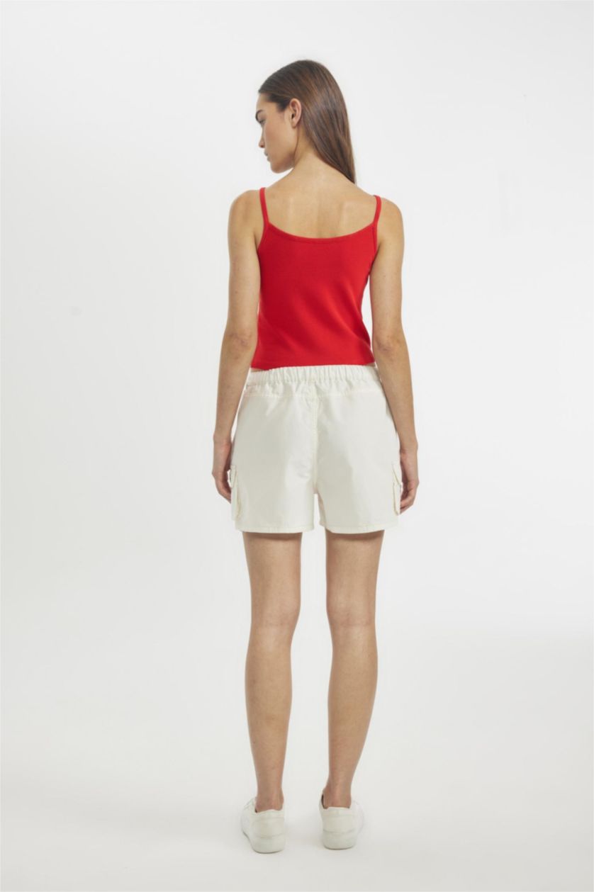 FEMME Écru Short Coupe Régulière Taille Normale